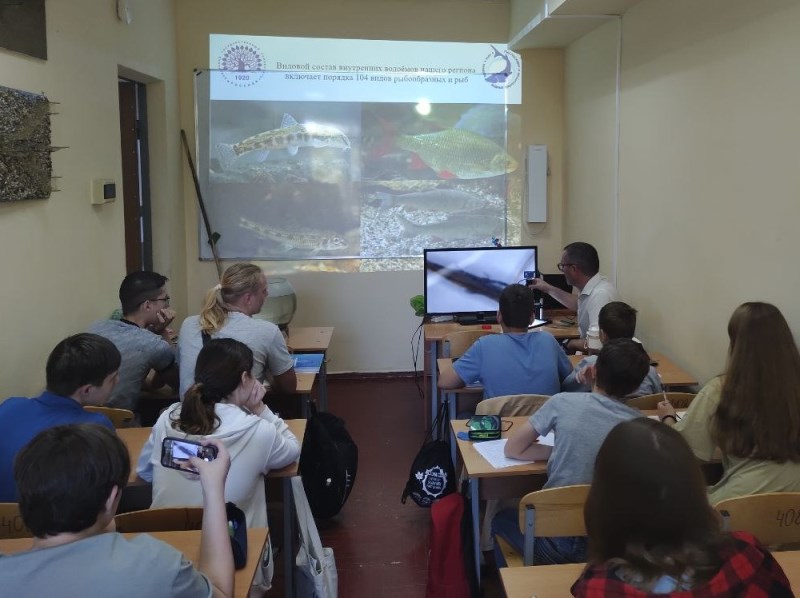 Учащиеся летней биологической школы посетили кафедру водных биоресурсов и аквакультуры КубГУ